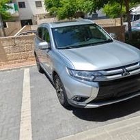 מודעת רכב מיצובישי אאוטלנדר