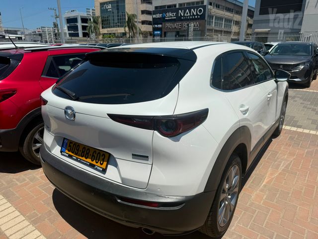 מאזדה CX-30