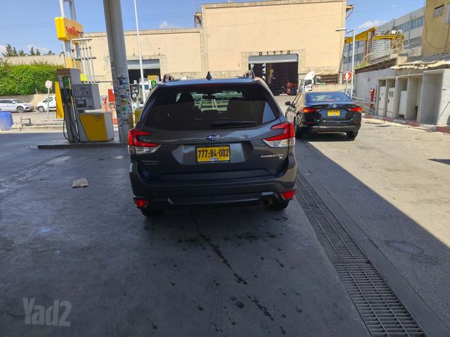 סובארו פורסטר