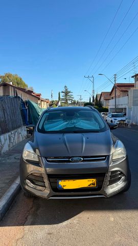 מודעת רכב פורד קוגה