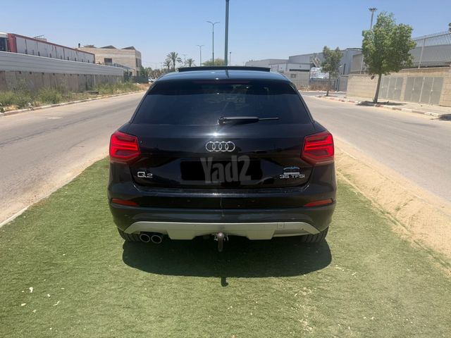 אאודי Q2