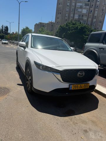 מודעת רכב מאזדה CX-5