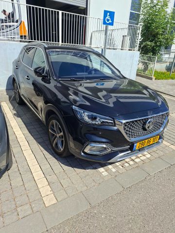 מודעת רכב אם ג'י EHS PHEV