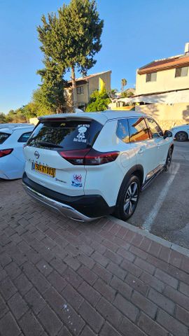 ניסאן אקס טרייל