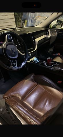 וולוו XC60
