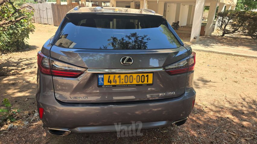 לקסוס RX