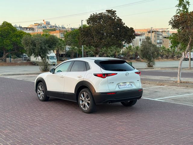 מאזדה CX-30