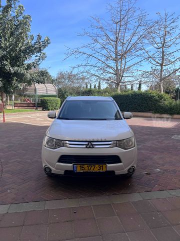 מודעת רכב מיצובישי אאוטלנדר
