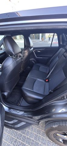 טויוטה RAV4