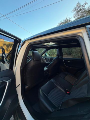 טויוטה RAV4