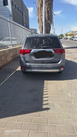 מודעת רכב מיצובישי אאוטלנדר