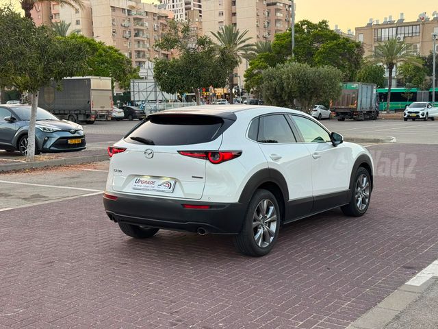 מאזדה CX-30