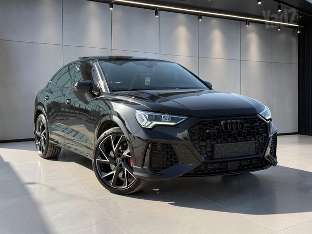אאודי RS Q3