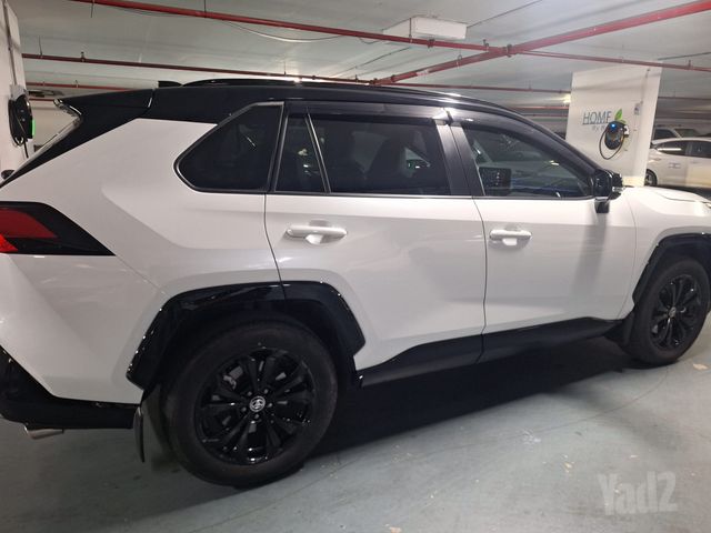 מודעת רכב טויוטה RAV4