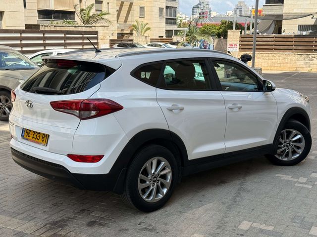 מודעת רכב יונדאי טוסון 1