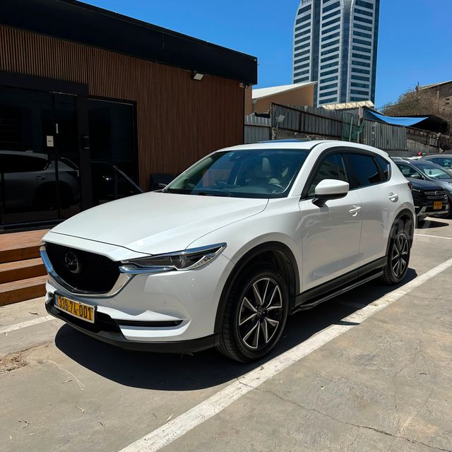 מודעת רכב מאזדה CX-5