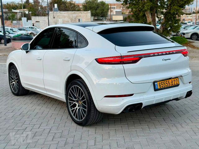 פורשה קאיין