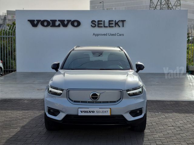 וולוו XC40