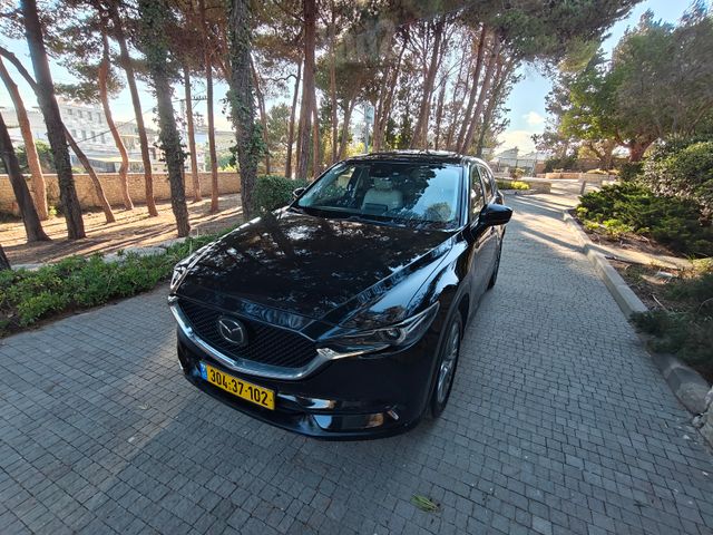 מודעת רכב מאזדה CX-5