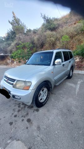 מיצובישי פג'רו