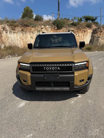 טויוטה לנד קרוזר