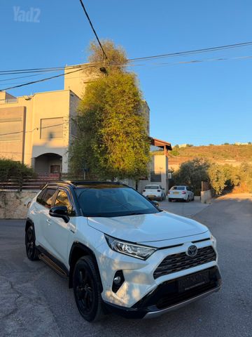 טויוטה RAV4