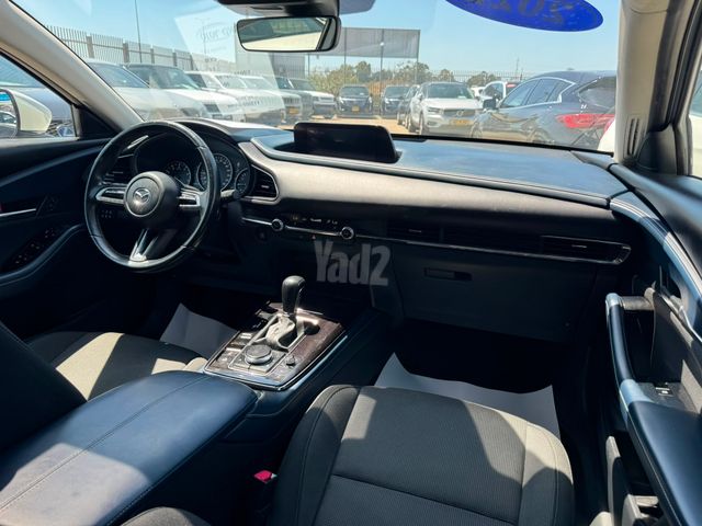 מאזדה CX-30