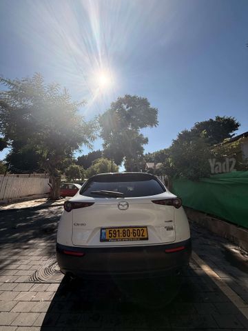 מאזדה CX-30