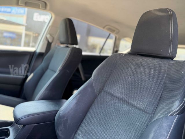 טויוטה RAV4