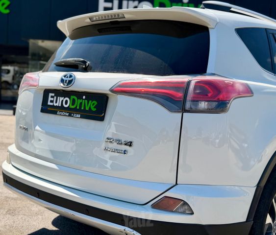 טויוטה RAV4