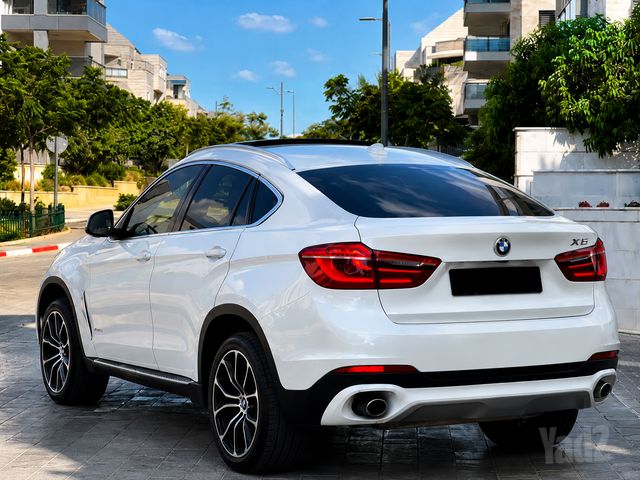 ב מ וו X6