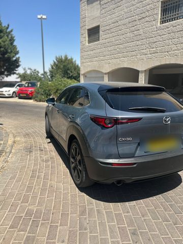 מאזדה CX-30