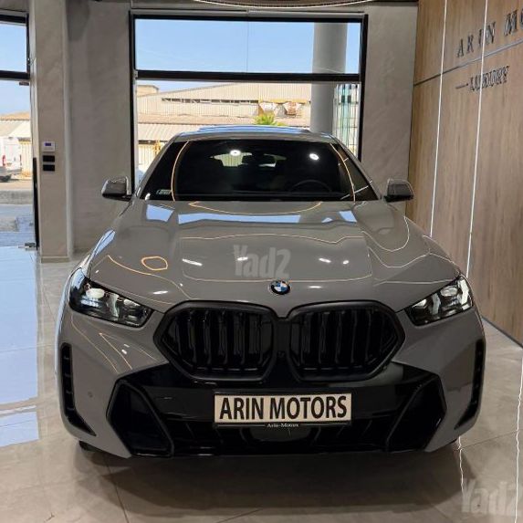 ב מ וו X6