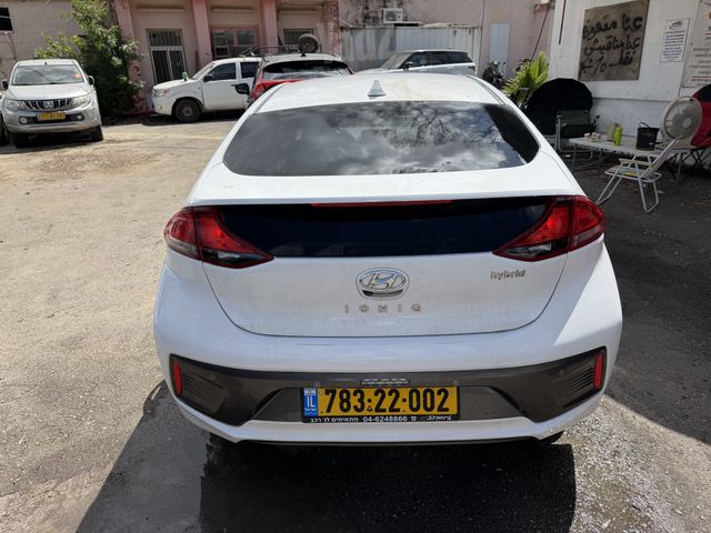 מודעת רכב יונדאי איוניק