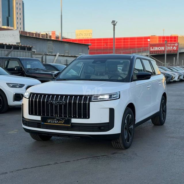 ג'אקו J5