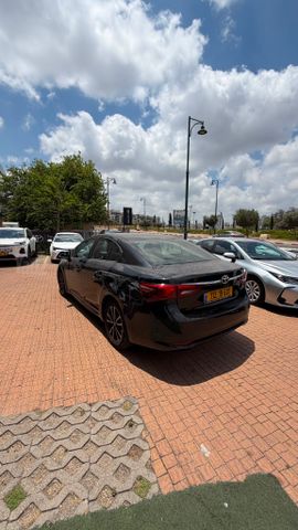 מודעת רכב טויוטה אוונסיס 1
