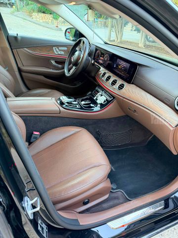 מרצדס-בנץ E-class