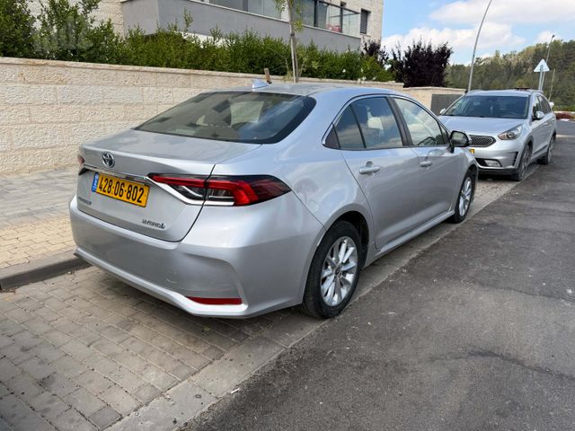טויוטה קורולה