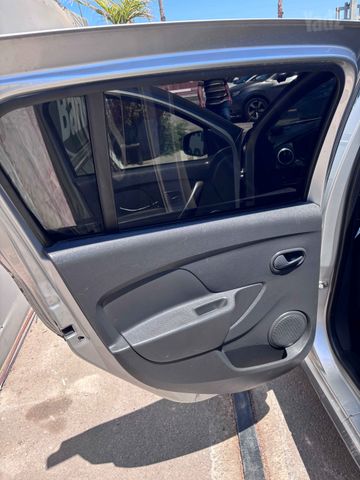 דאצ'יה סנדרו Stepway