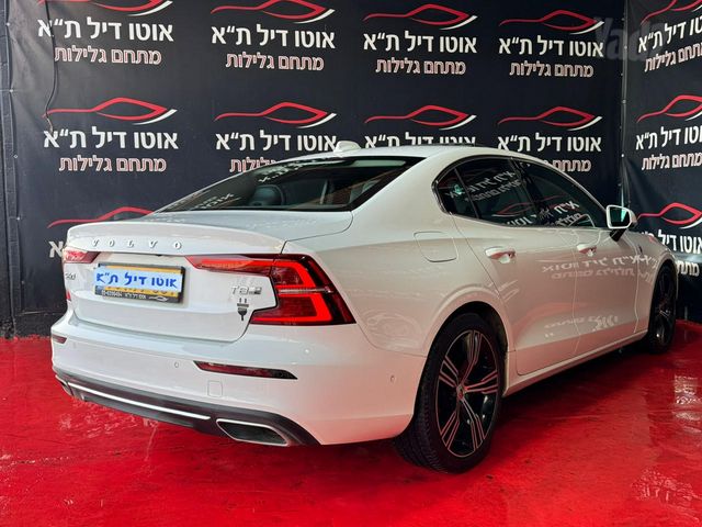 וולוו S60