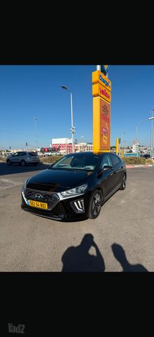 יונדאי איוניק