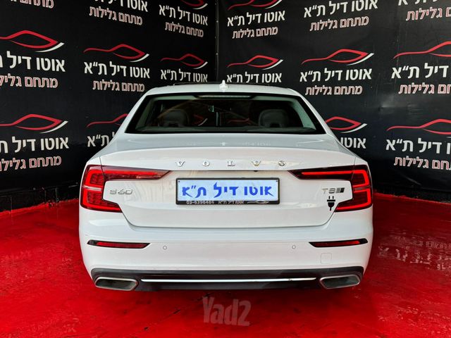 וולוו S60