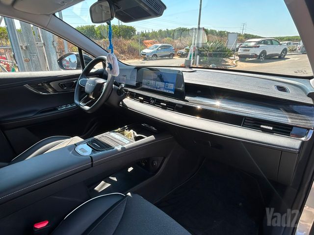 צ׳רי FX