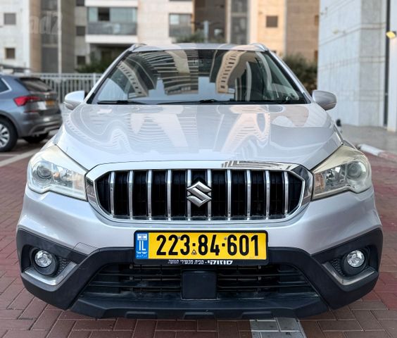 מודעת רכב סוזוקי קרוסאובר