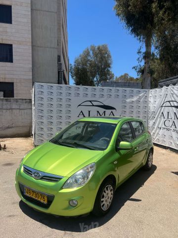 יונדאי i20
