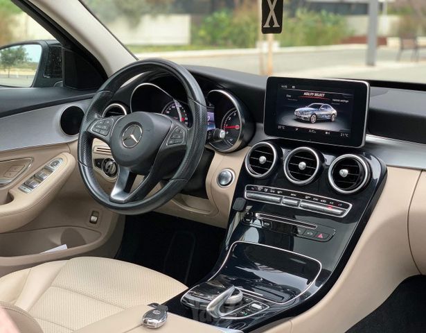 מרצדס-בנץ C-class