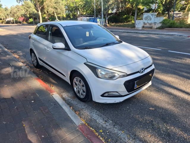 מודעת רכב יונדאי i20