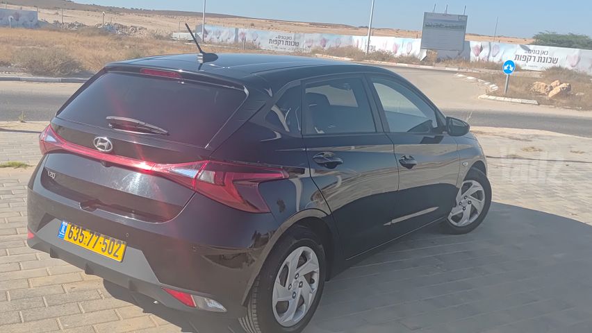 יונדאי i20