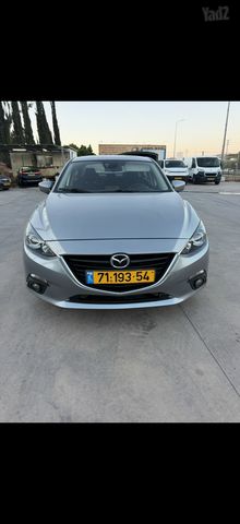 מודעת רכב מאזדה 3