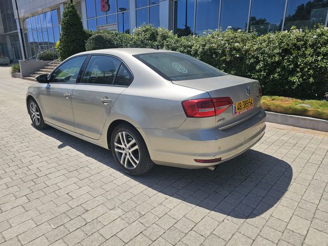 פולקסווגן ג'טה